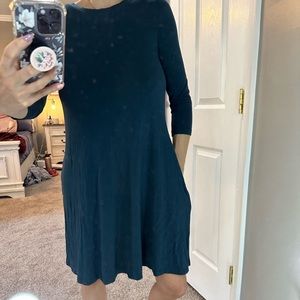 Small Pocket Dress